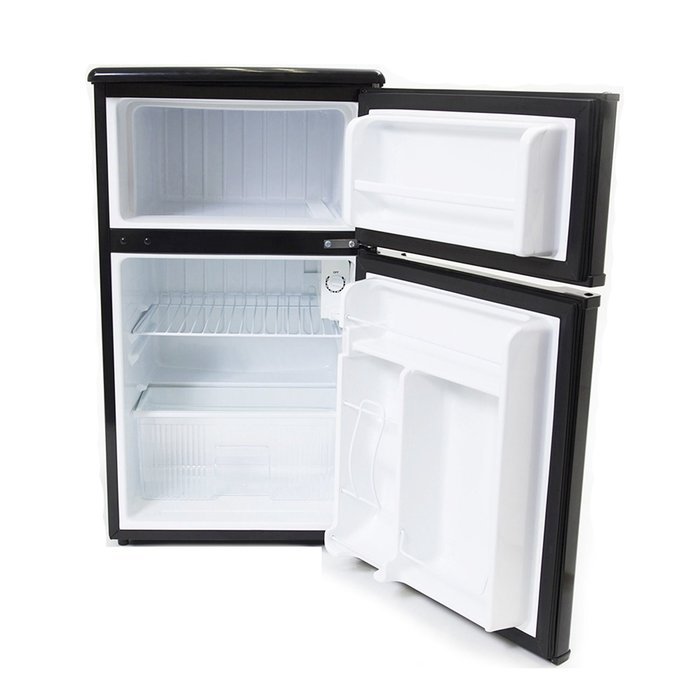 3.1 Cubic Foot Energy Star Compact Refrigerator Freezer in Black Dry Erase N2