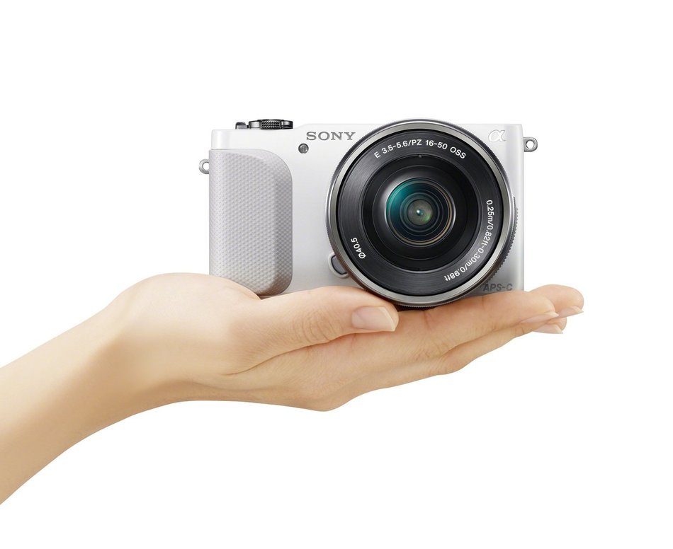 Sony NEX-3NL/B Mirrorless Digital Camera Kit (Black) N11