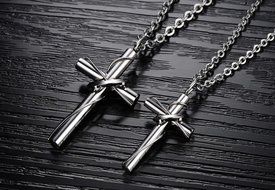 Morenitor[TM]Couple Necklace set Stainless Steel Silver Black Heart Shape Key Matching Set Necklace for Women's... N12