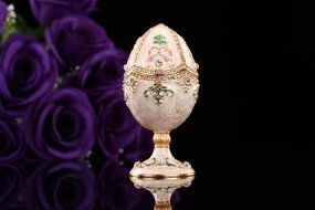 White faberge egg home decor Desktop Ornaments Pewter alloy