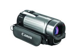 Canon VIXIA HF R10 Full HD Camcorder w/8GB Flash Memory (Red) (Discontinued by Manufacturer) N7