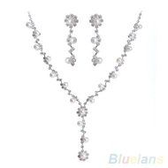 Bride's Faux Pearl Clear Austrian Choker Necklace Earrings Jewelry Set Glitzy