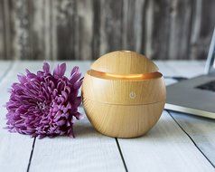 Essential Oil Diffuser and Humidifier with LED Lights N2