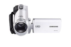 Samsung F90 Black Camcorder with 2.7" LCD Screen and HD Video Recording (Discontinued by Manufacturer) N5