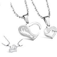 Morenitor[TM]Couple Necklace set Stainless Steel Silver Black Heart Shape Key Matching Set Necklace for Women's... N19