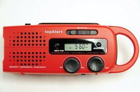 topAlert MD-019 Emergency Solar Hand Crank Weather Alert Radio