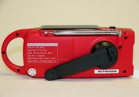 topAlert MD-019 Emergency Solar Hand Crank Weather Alert Radio N2