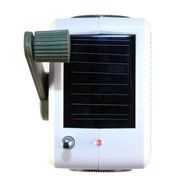 Kikkeland Solar Powered Crank Radio - White