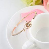 Elegant Women&#039;s Crystal Rose Flower Bangle Cuff Bracelet Jewelry Gold