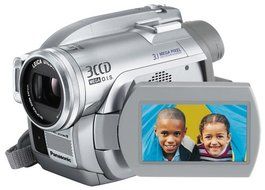 Panasonic VDR-D300 3.1MP 3CCD DVD Camcorder with 10x Optical Image Stabilized Zoom (Discontinued by Manufacturer) N2