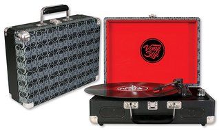 Vinyl Styl Groove Portable 3 Speed Turntable (Skull Design)