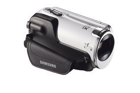 Samsung F90 Black Camcorder with 2.7" LCD Screen and HD Video Recording (Discontinued by Manufacturer) N12