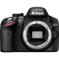 Nikon D3200 DSLR 24.2MP Camera in Black + Nikon 18-105mm VR Lens + 64GB Storage + LED Kit + Camera Case + UV Filter...