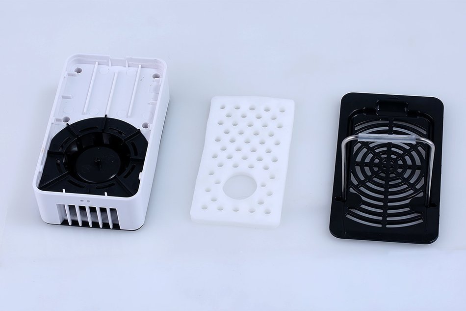 Willcome USB Powered Portable Mini Air Conditioning Fan Chargeable Hand-held No Leaf Fan Air Conditioner Cooling... N11