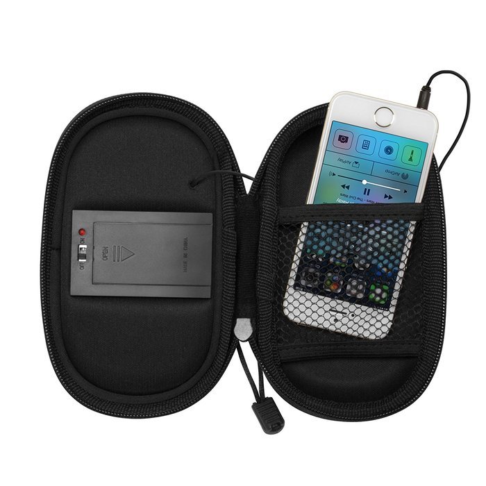 iLuv SmashBox (iSP110) Portable Amplified Stereo Speaker Case N6