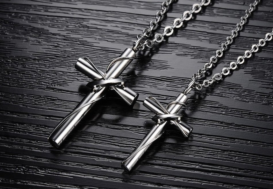 Morenitor[TM]Couple Necklace set Stainless Steel Silver Black Heart Shape Key Matching Set Necklace for Women's... N12