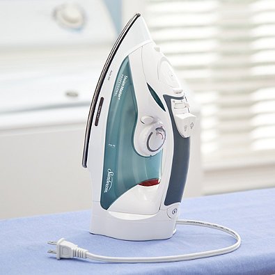 Sunbeam SteamMaster Professional Retractable Cord Iron Model#GCSBCL-234000