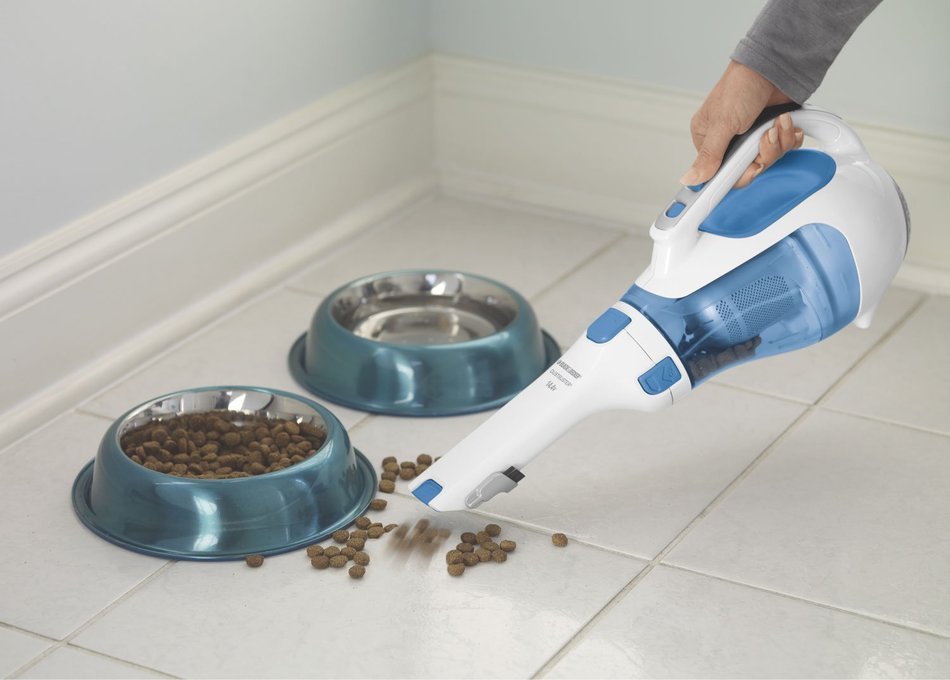 Black & Decker CHV1410 Dustbuster 14.4-Volt Cordless Cyclonic Hand Vac N2
