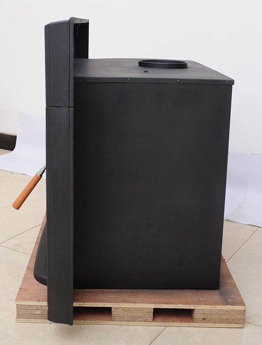 HorseFlame wood burning fireplace insert Matt black N5
