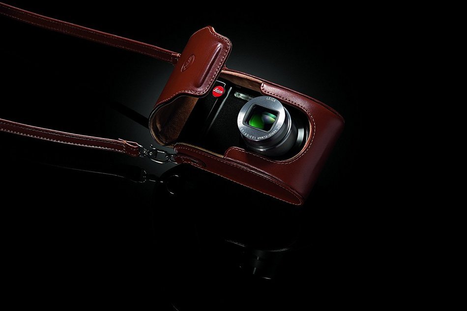 Leica V-LUX 30 14.1 MP Digital Camera with 16x Leica DC-Vario-Elmar Optical Zoom Lens and 3-Inch Touchscreen N3