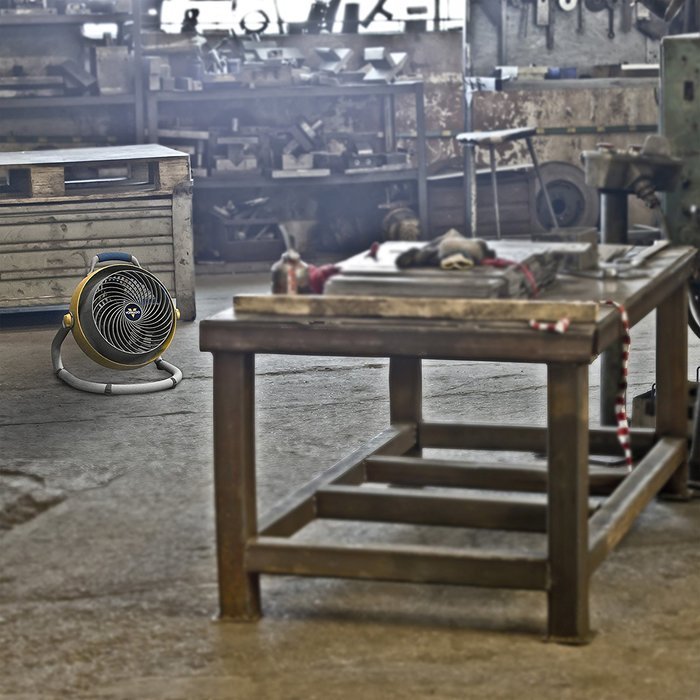 Vornado 293 Heavy-Duty Shop Fan Air Circulator N4