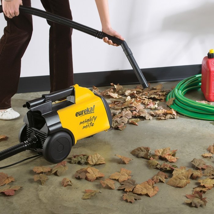 Eureka Mighty Mite Canister Vacuum, 3670G - Corded