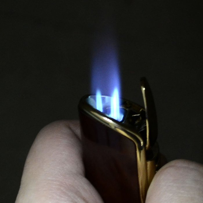 YINO Luxurious Perfect Scorch Torch Triple Jet Flame Butane Cigarette Torch Lighter with Cigar Punch Attachment... N2