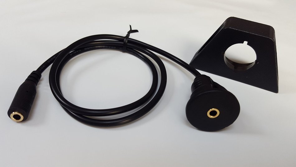 GROM audio FM35 Flush Mount 3.5mm female auxiliary cable 1.5FT