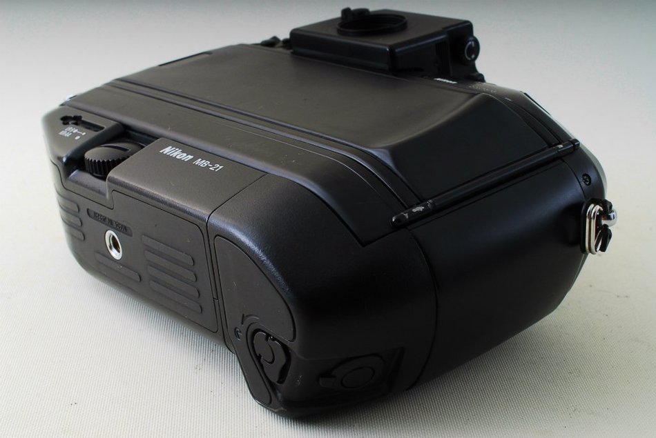 Nikon F4S Autofocus Camera Body w/Nikon MB-21 Motor Drive