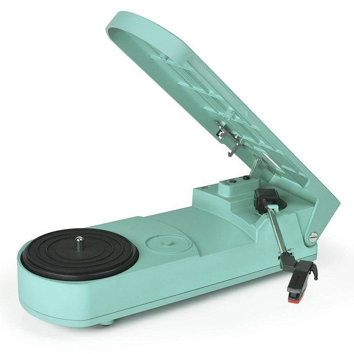 Crosley CR6020A-TU Revolution Portable USB Turntable with Software for Ripping & Editing Audio, Turquoise N19