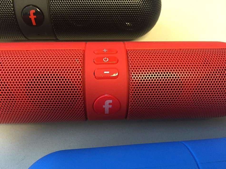Bluetooth Speaker，Autvivid Mini Portable Bluetooth Wireless Speaker Outdoor Waterproof Shockproof （RED）