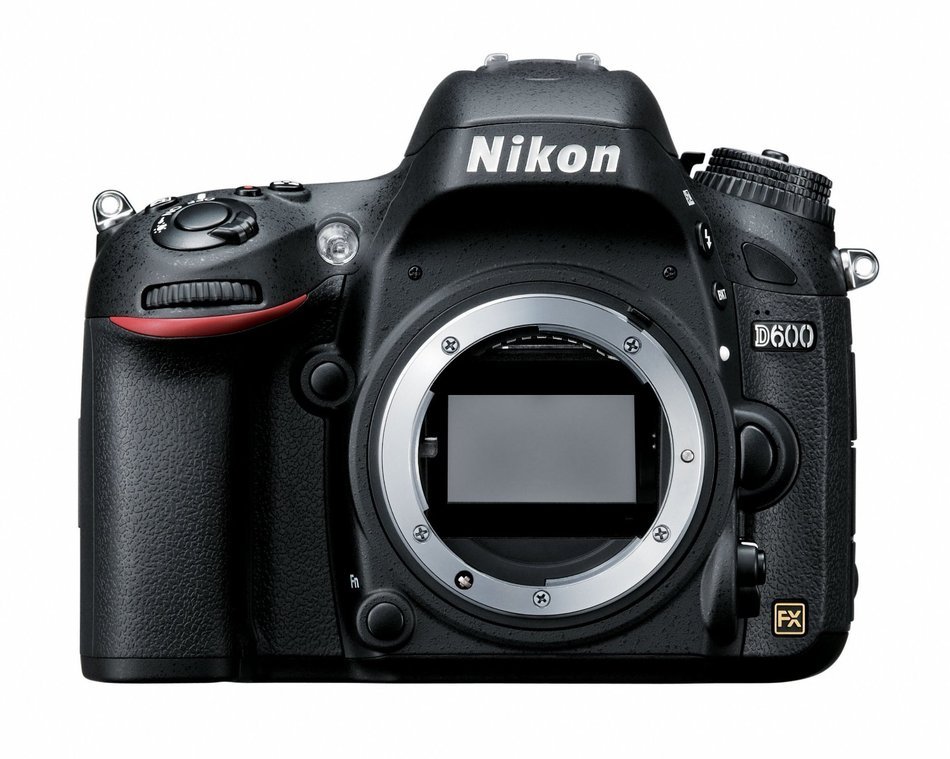 Nikon D600 24.3 MP CMOS FX-Format Digital SLR Camera (OLD MODEL) N2