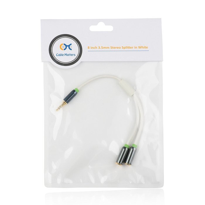 Cable Matters Gold Plated 3.5mm Stereo Splitter in Black 8 Inch