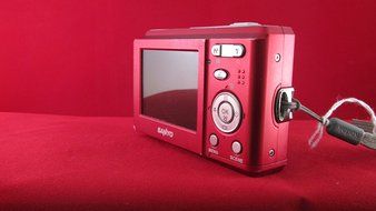 Sanyo S770 3x Optical Zoom 7.1 Megapixels - Light Pink N2