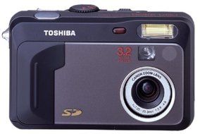 Toshiba PDR-3300 3.2MP Digital Camera w/ 2.8x Optical Zoom