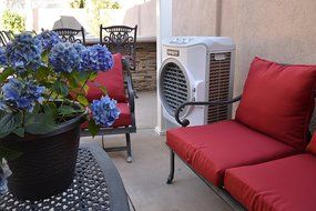 Luma Comfort EC220W High Power 1650 CFM Evaporative Cooler with 650 Square Foot Cooling N10