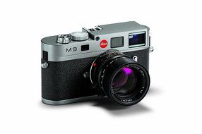 Leica M9 18MP Digital Range Finder Camera (Steel Gray, Body Only) N5