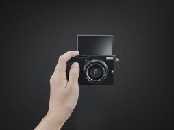Fujifilm X70 Digital Camera (Black) N12