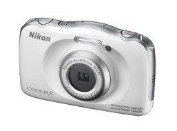 Nikon COOLPIX S33 Waterproof Digital Camera (White) - International Version