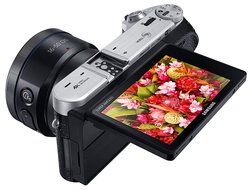 Samsung NX500 28 MP Wireless Smart Mirrorless Digital Camera with 16-50mm Power Zoom Lens (Brown) N38