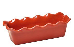 Emile Henry Oak Ruffled Loaf Pan N5