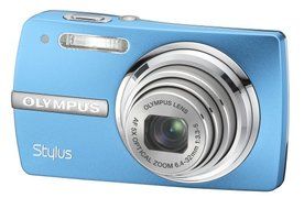 Olympus Stylus 820 8MP Digital Camera with 5x Optical Zoom (Blue) N9