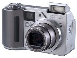 Olympus Camedia C5500 5.1MP Digital Camera with 5x Optical Zoom N3