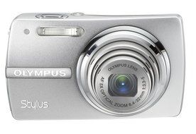 Olympus Stylus 820 8MP Digital Camera with 5x Optical Zoom (Blue) N10