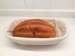 Kootips 17.7 inch Oval Shaped Banneton Brotform Bread Dough Proofing Rising Rattan Basket &amp; Liner Combo N4