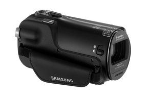 Samsung SMX-F50SN/XAA F50 SD Camcorder with 52x Zoom (Silver) N2