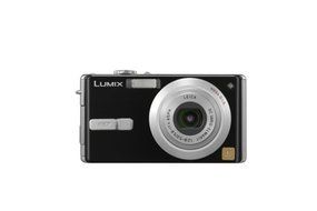 Panasonic Lumix DMC-FX7S 5MP Digital Camera with 3x Image Stabilized Optical Zoom (Silver) N2