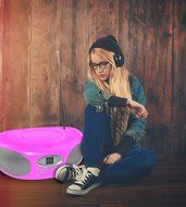 Riptunes great quality Home CD Player, Pink (CDB220P) N14