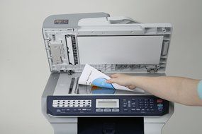Brother MFC-9840CDW Laser Multifunction Center N9
