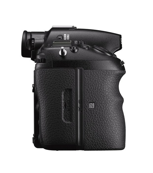 Sony a99II 42.4MP Digital SLR Camera with 3" LCD, Black (ILCA99M2) N6